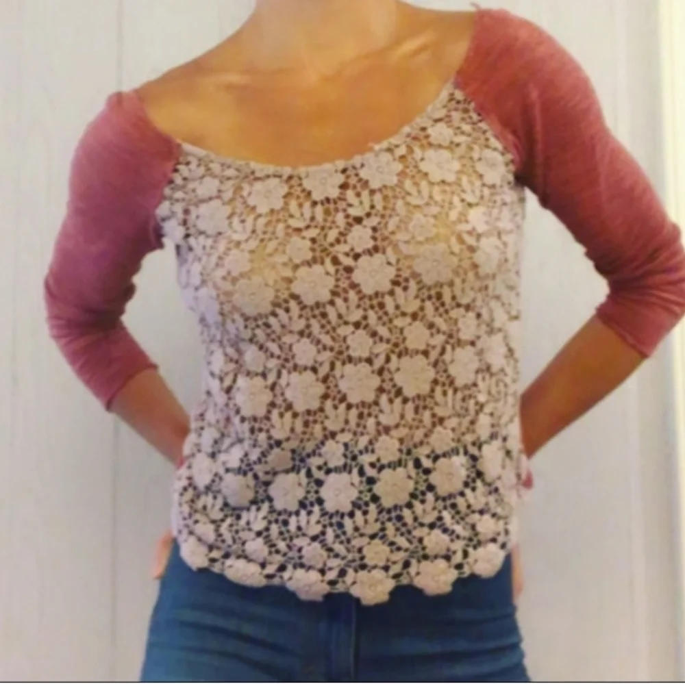 Free People Crochet Daisy Lace Ragland Long Sleeves Scoop Neck Top